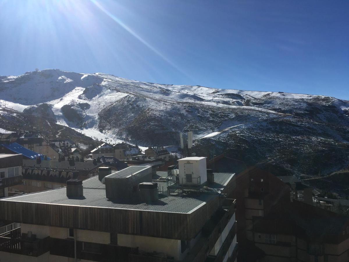 Nievemar Edificio Serraneu 시에라네바다 외부 사진